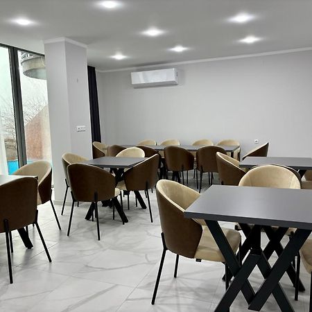 Hillside Inn บาทูมิ ภายนอก รูปภาพ